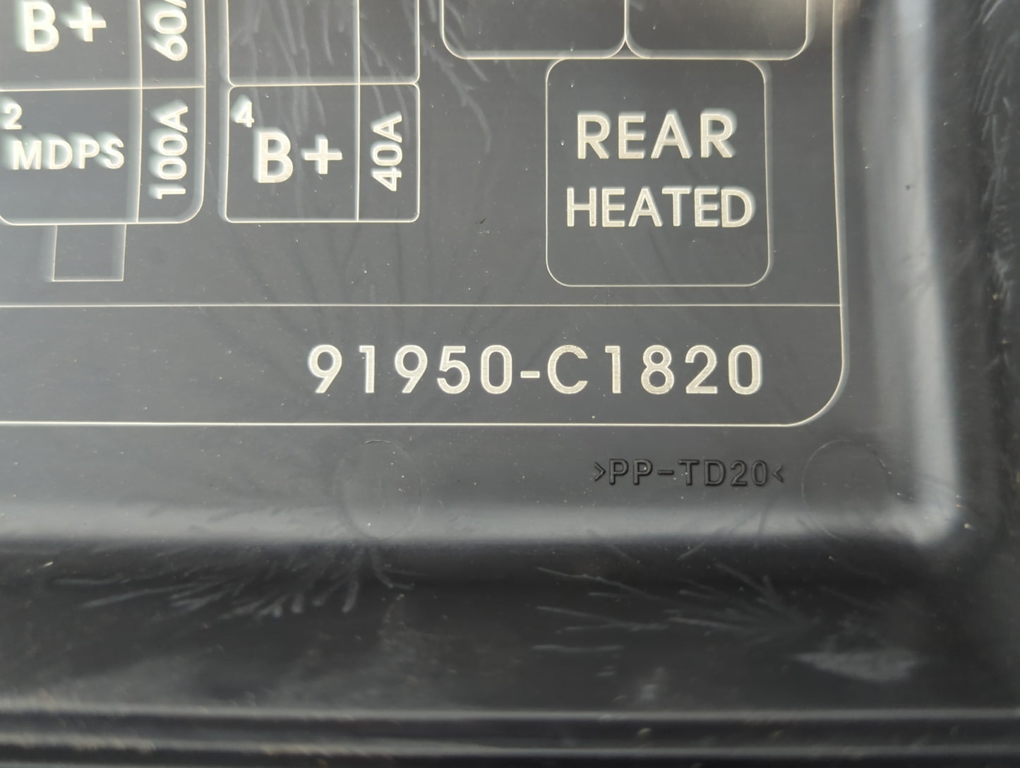 2016-2017 Hyundai Sonata Fusebox Fuse Box Panel Relay Module P/N:91950-C1820 Fits Fits 2016 2017 OEM Used Auto Parts - Oemus