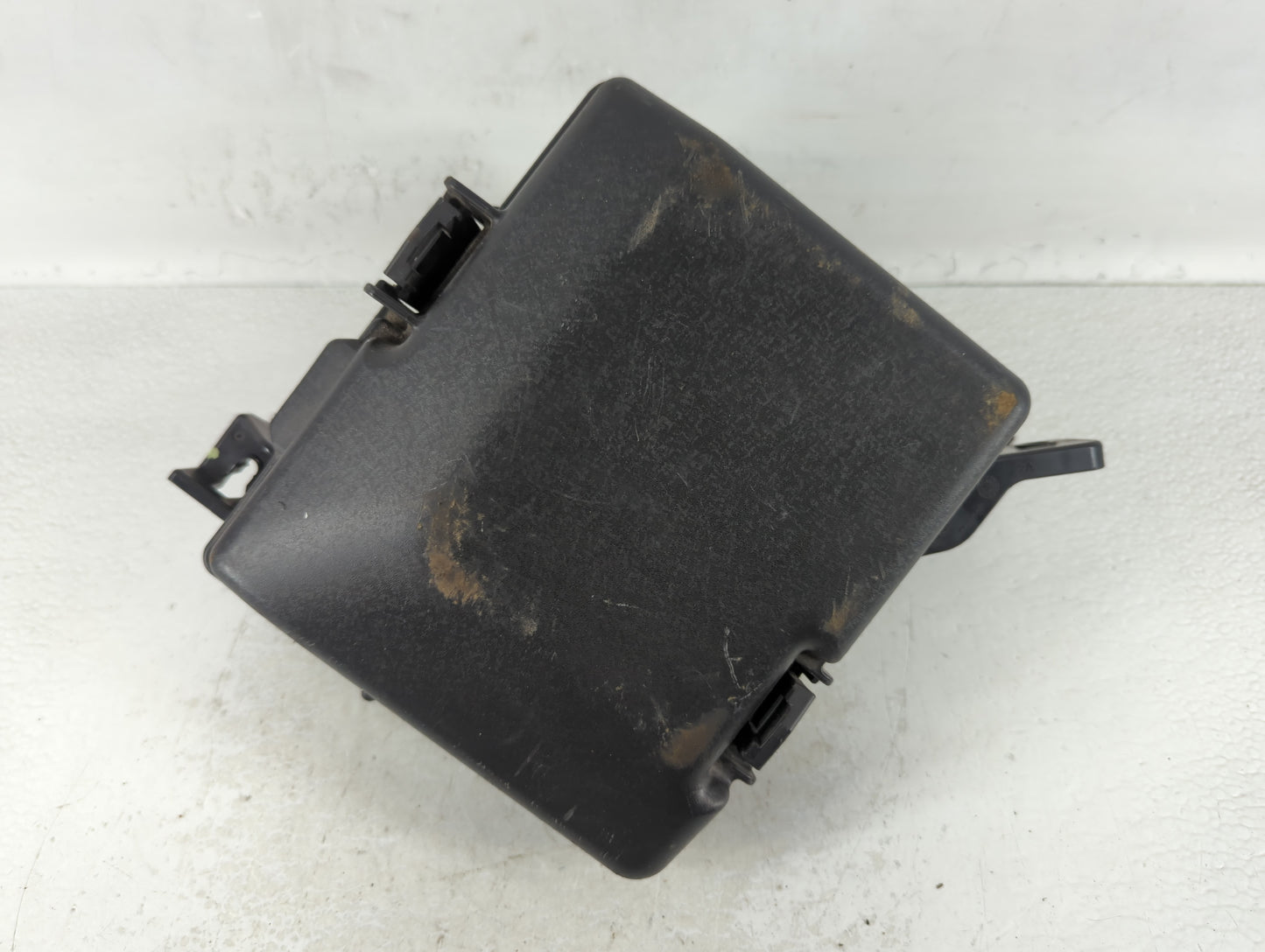 2016-2017 Hyundai Sonata Fusebox Fuse Box Panel Relay Module P/N:91950-C1820 Fits Fits 2016 2017 OEM Used Auto Parts - Oemus