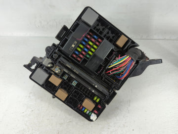 2016-2017 Hyundai Sonata Fusebox Fuse Box Panel Relay Module P/N:91950-C1820 Fits Fits 2016 2017 OEM Used Auto Parts