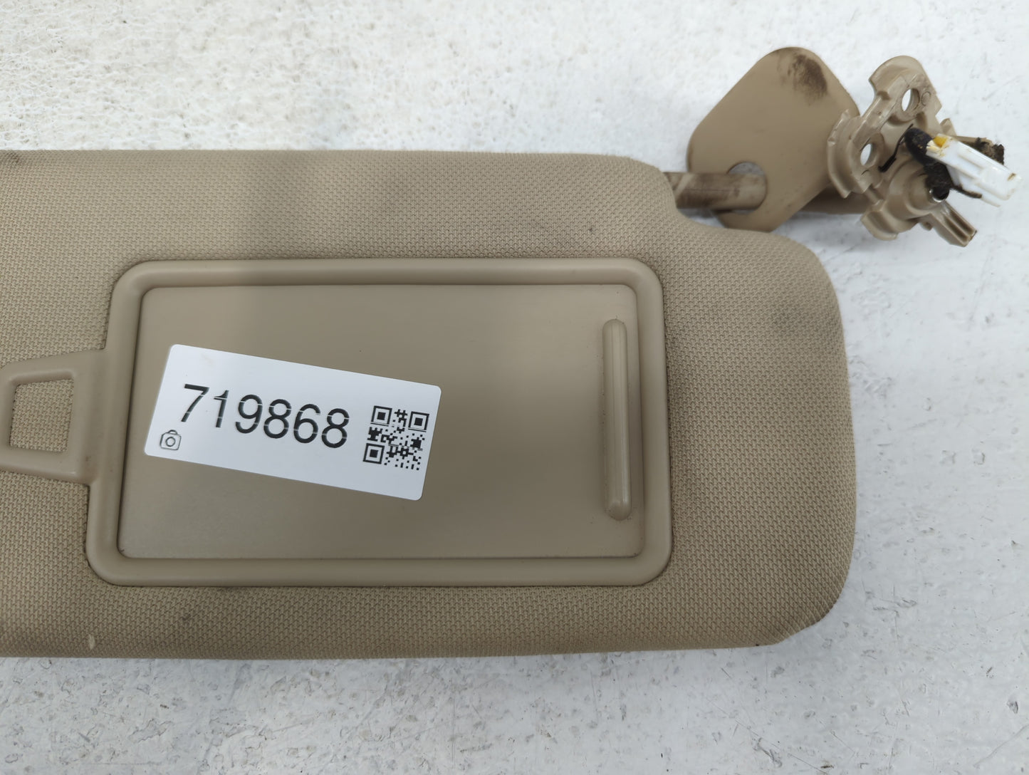 2015-2019 Hyundai Sonata Sun Visor Shade Replacement Passenger Right Mirror Fits Fits 2015 2016 2017 2018 2019 OEM Used Auto