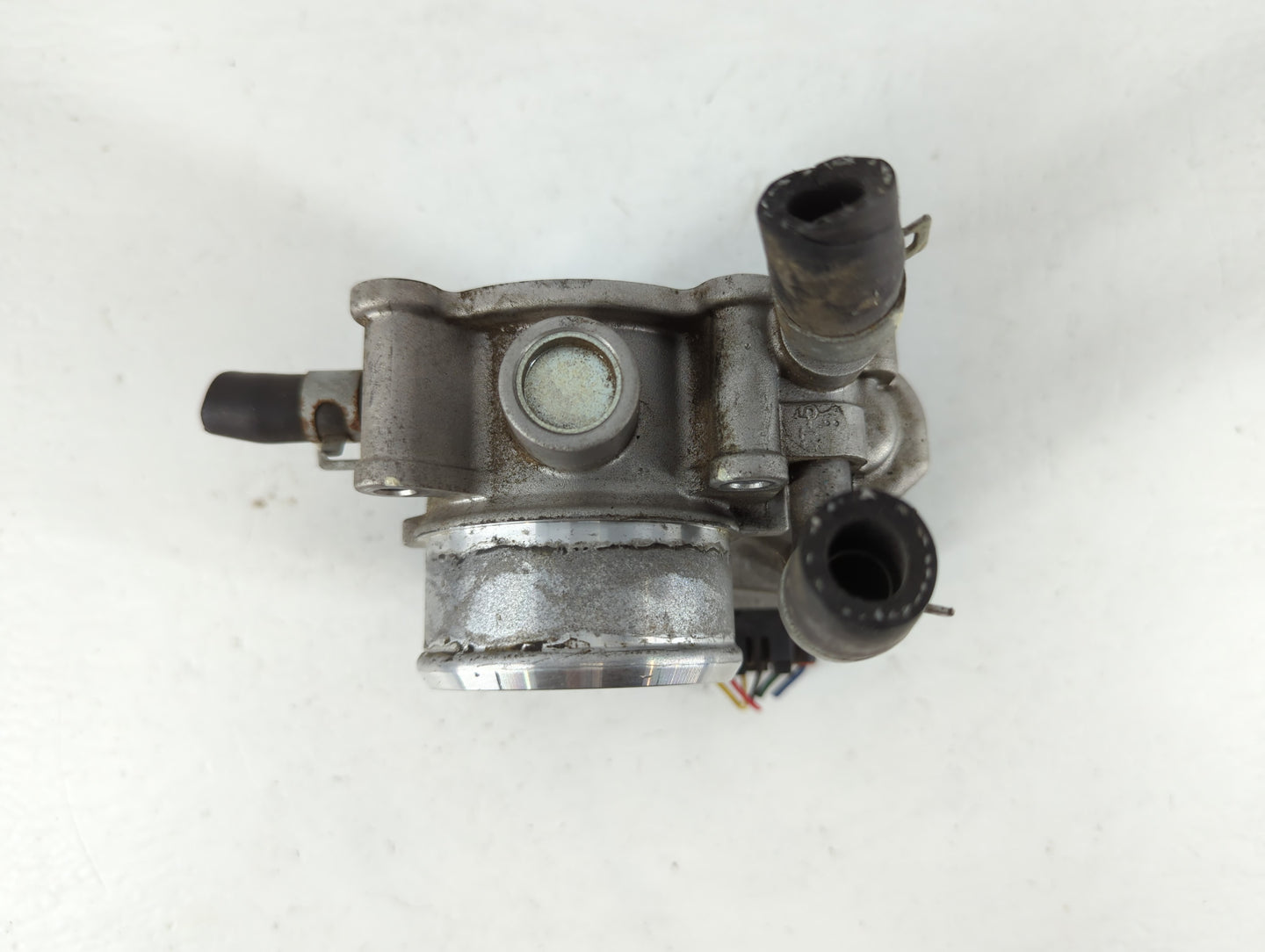 2015-2019 Hyundai Sonata Throttle Body P/N:35100-2B340 Fits Fits 2015 2016 2017 2018 2019 2020 2021 2022 OEM Used Auto Parts