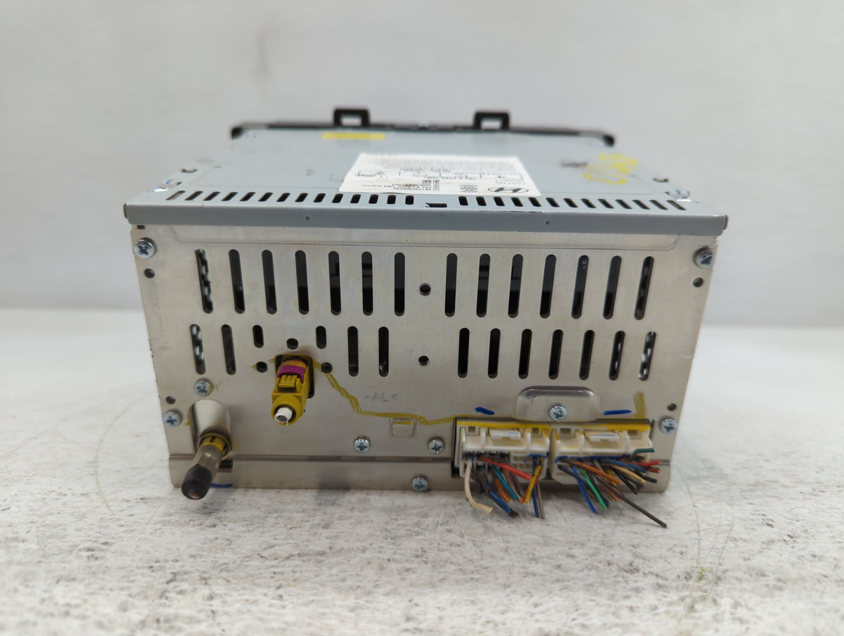2016-2017 Hyundai Sonata Am Fm Cd Player Radio Receiver 738427 - Oemusedautoparts1.com