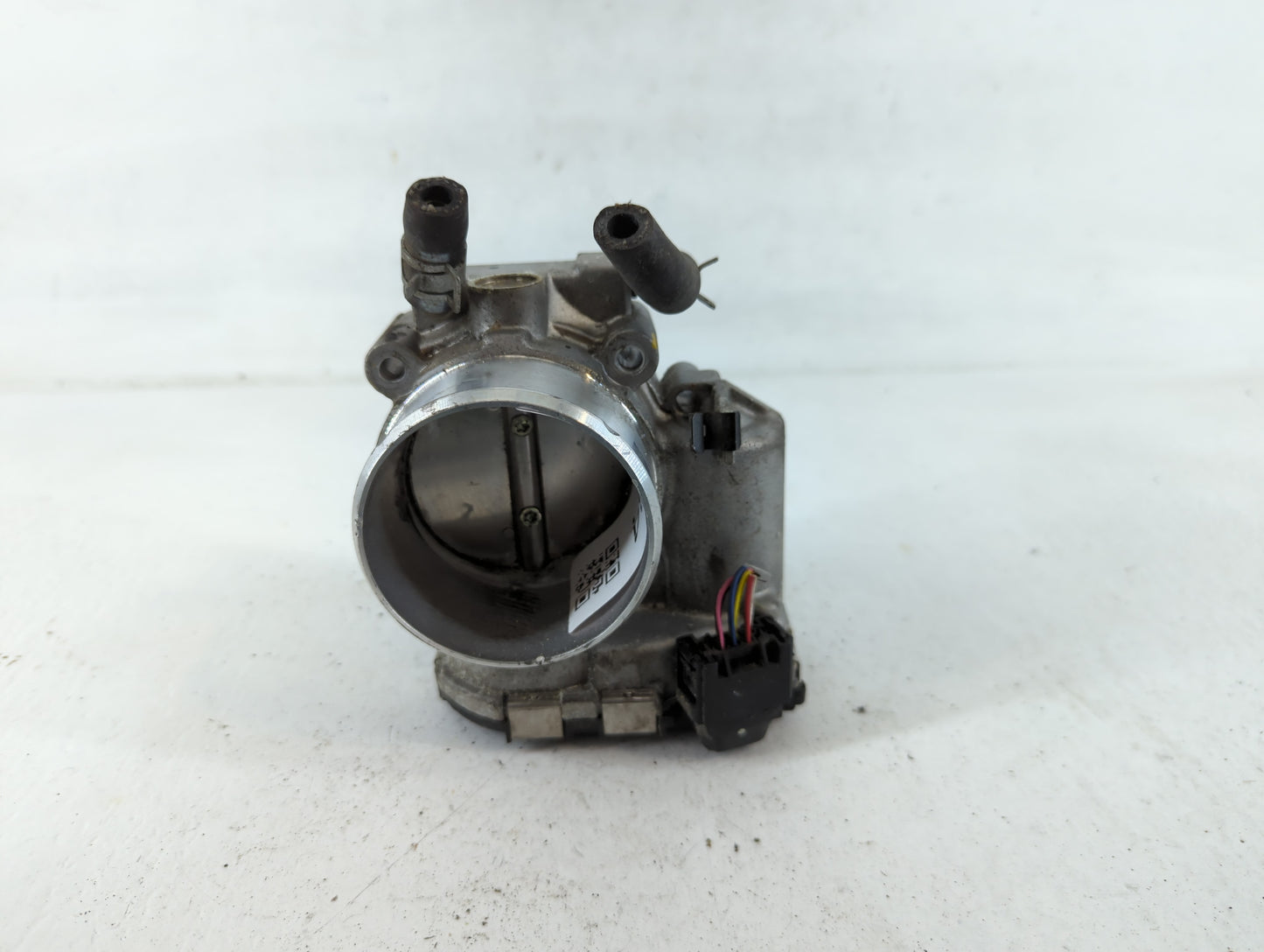 2015-2019 Hyundai Sonata Throttle Body P/N:35100-2G600 Fits Fits 2015 2016 2017 2018 2019 2020 2021 OEM Used Auto Parts - Oe