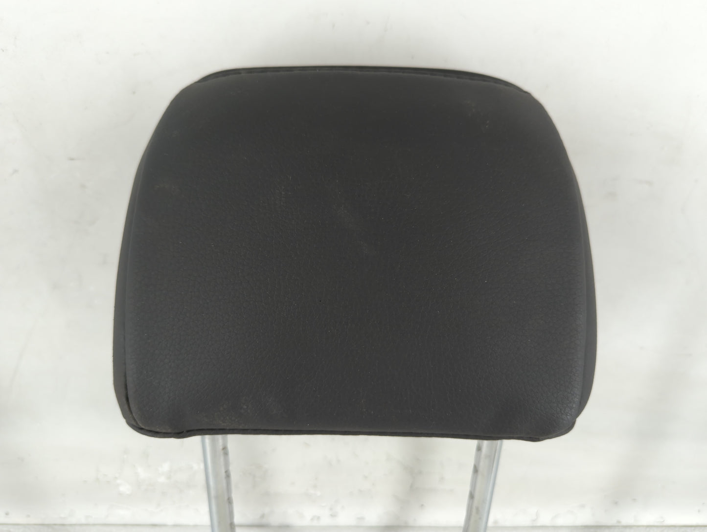 2017 Hyundai Sonata Headrest Head Rest Front Driver Passenger Seat Black - Oemusedautoparts1.com