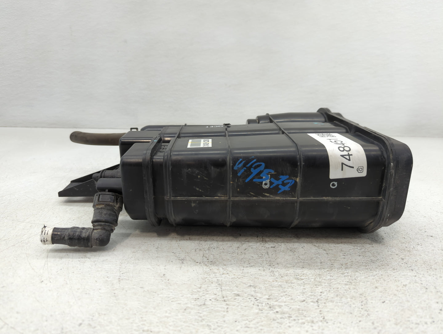 2017 Hyundai Sonata Fuel Vapor Charcoal Canister 748451 - Oemusedautoparts1.com