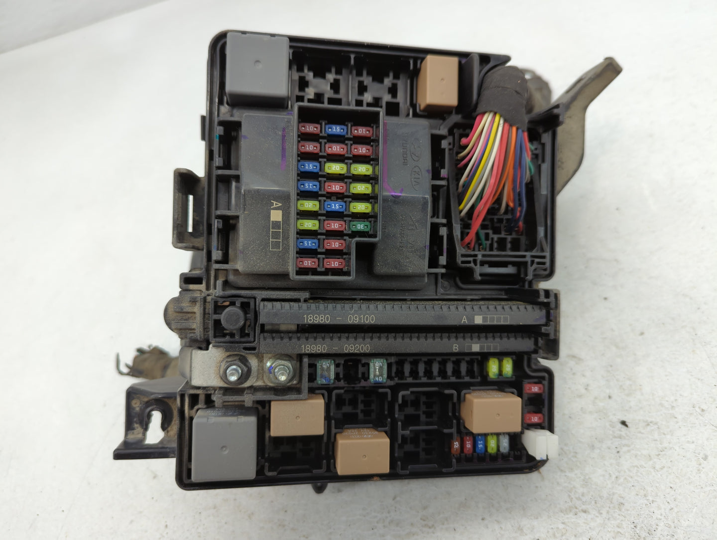 2016-2017 Hyundai Sonata Fusebox Fuse Box Panel Relay Module P/N:91277C2270LC Fits Fits 2016 2017 OEM Used Auto Parts - Oemu