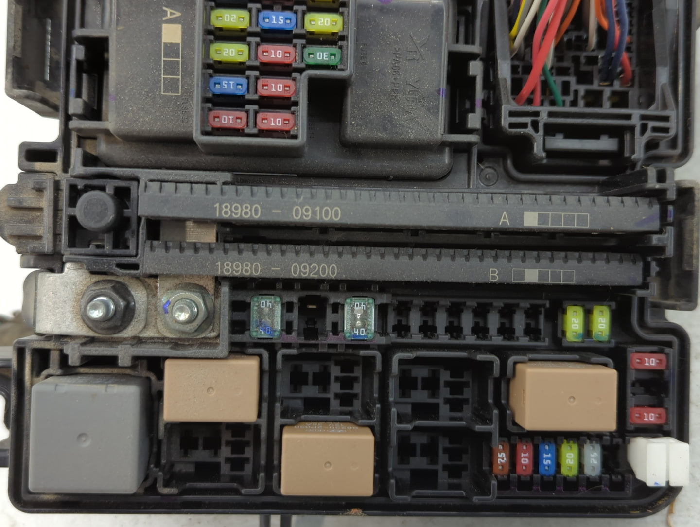 2016-2017 Hyundai Sonata Fusebox Fuse Box Panel Relay Module P/N:91277C2270LC Fits Fits 2016 2017 OEM Used Auto Parts - Oemu