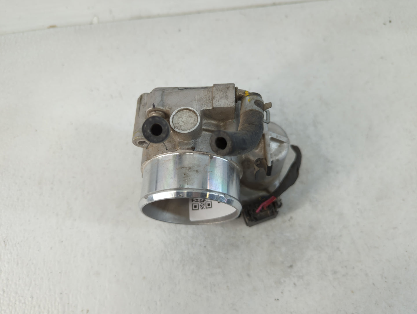 2015-2019 Hyundai Sonata Throttle Body P/N:35100-2G600 Fits Fits 2015 2016 2017 2018 2019 2020 2021 OEM Used Auto Parts - Oe