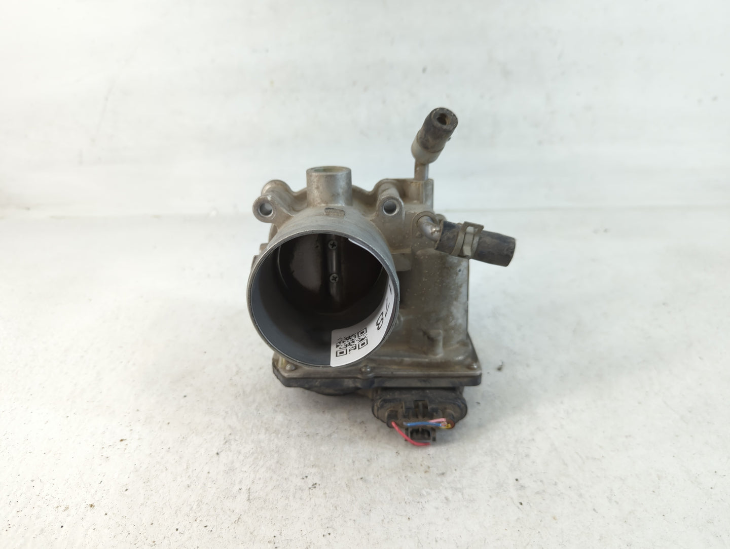 2016-2017 Hyundai Sonata Throttle Body P/N:35100-2G610 Fits Fits 2016 2017 2018 2019 2020 OEM Used Auto Parts - Oemusedautop