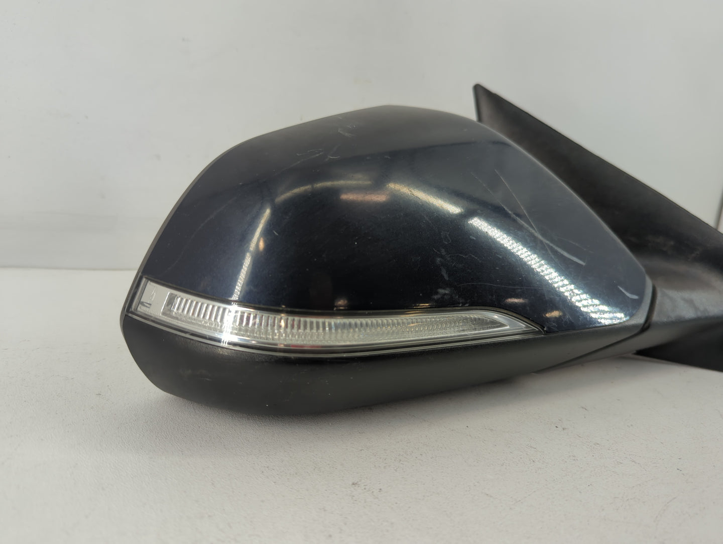 2016-2017 Hyundai Sonata Passenger Side View Mirror - Right Door Mirror OEM Used - Oemusedautoparts1.com