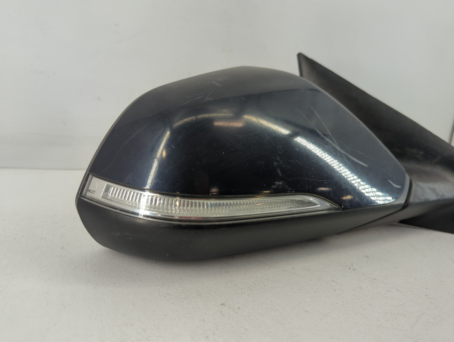 2016-2017 Hyundai Sonata Passenger Side View Mirror - Right Door Mirror OEM Used - Oemusedautoparts1.com