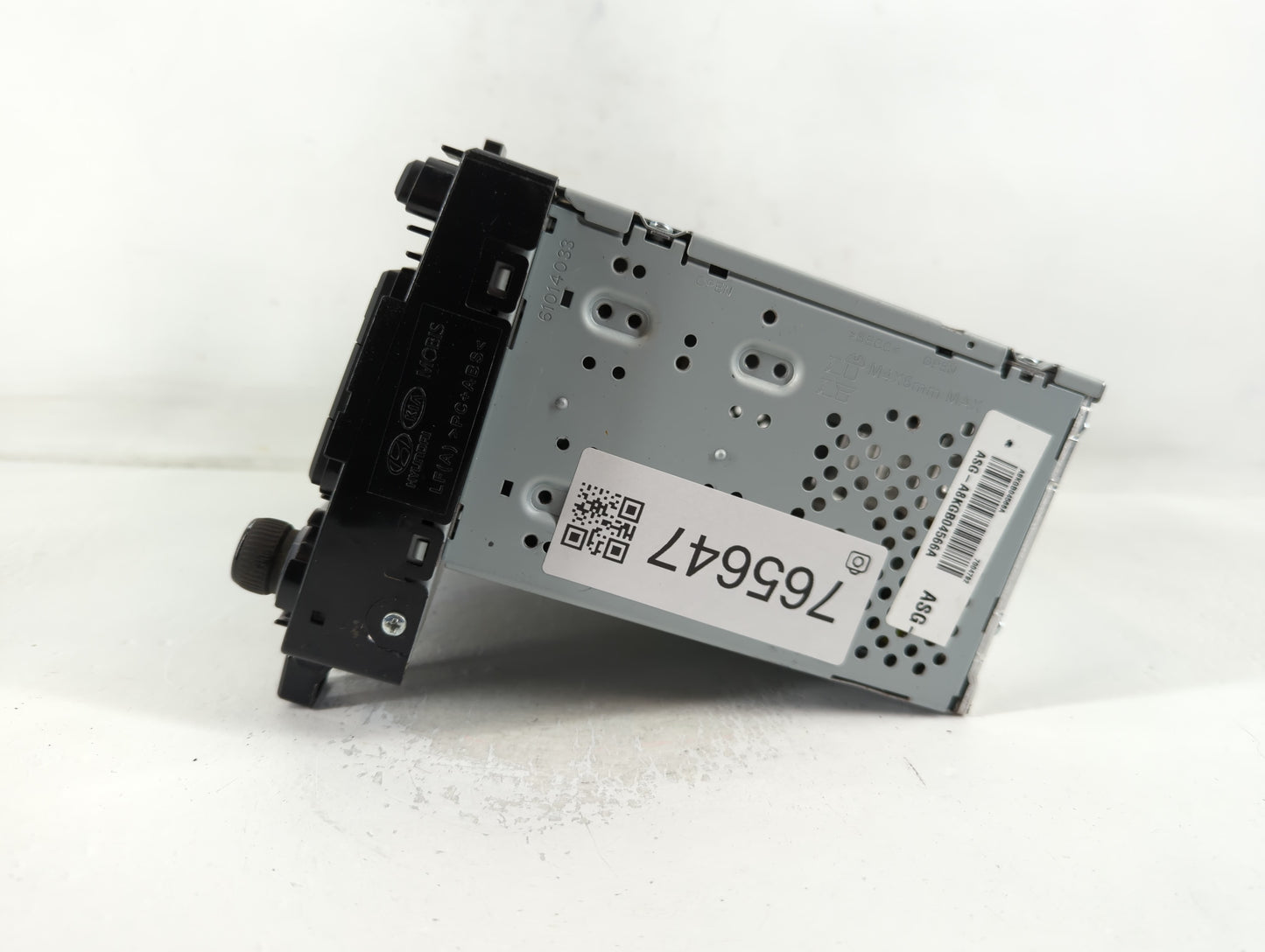2016-2017 Hyundai Sonata Radio AM FM Cd Player Receiver Replacement P/N:96170-C20504X Fits Fits 2016 2017 OEM Used Auto Part
