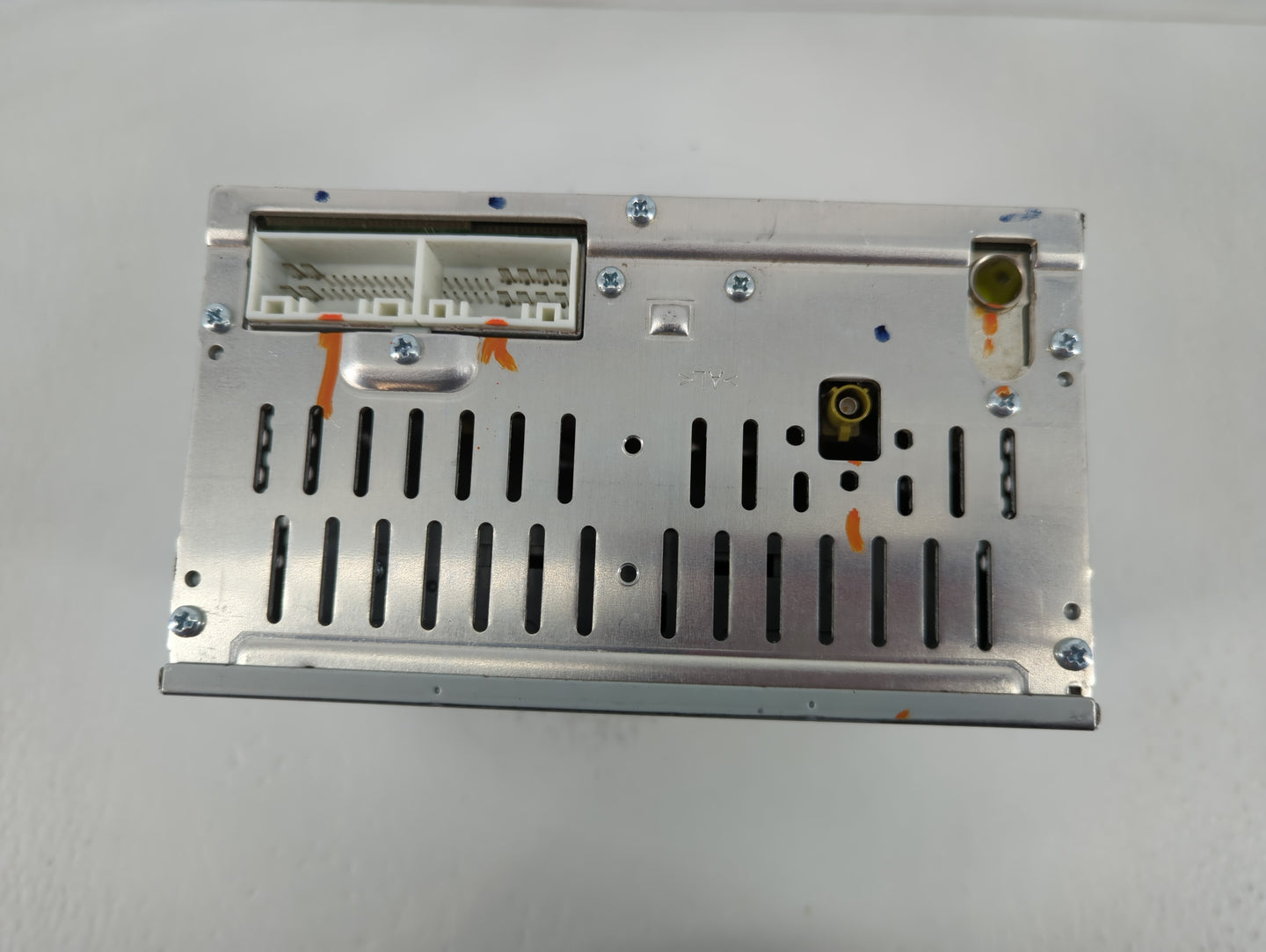 2016-2017 Hyundai Sonata Radio AM FM Cd Player Receiver Replacement P/N:96170-C20504X Fits Fits 2016 2017 OEM Used Auto Part