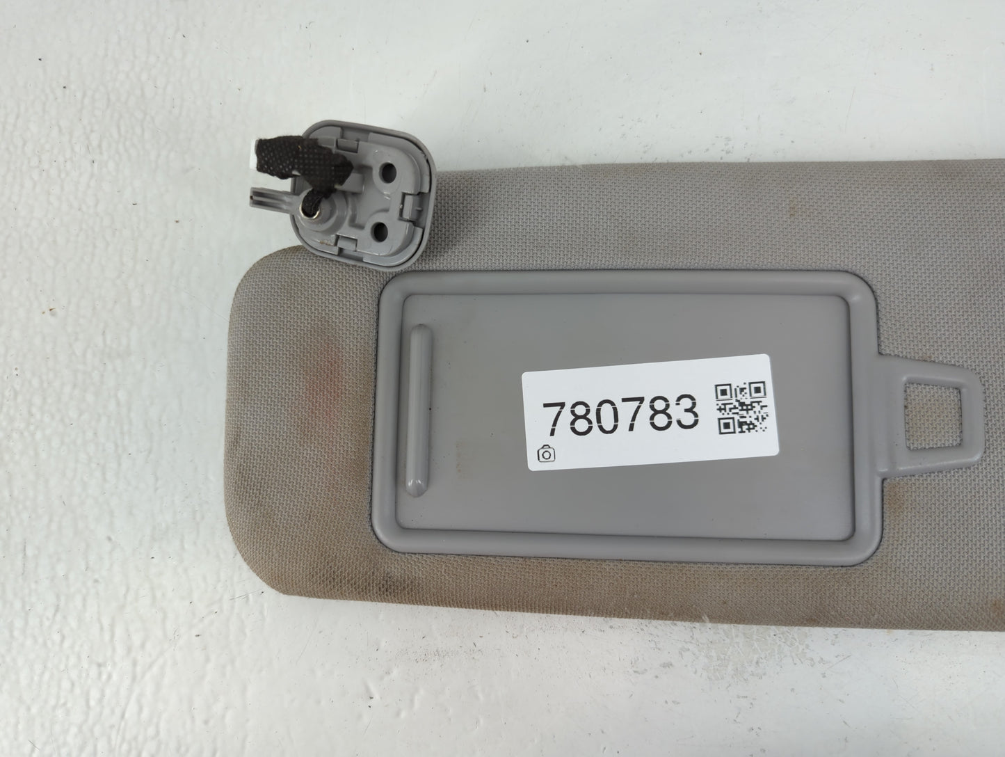 2015-2019 Hyundai Sonata Sun Visor Shade Replacement Driver Left Mirror Fits Fits 2015 2016 2017 2018 2019 OEM Used Auto Par