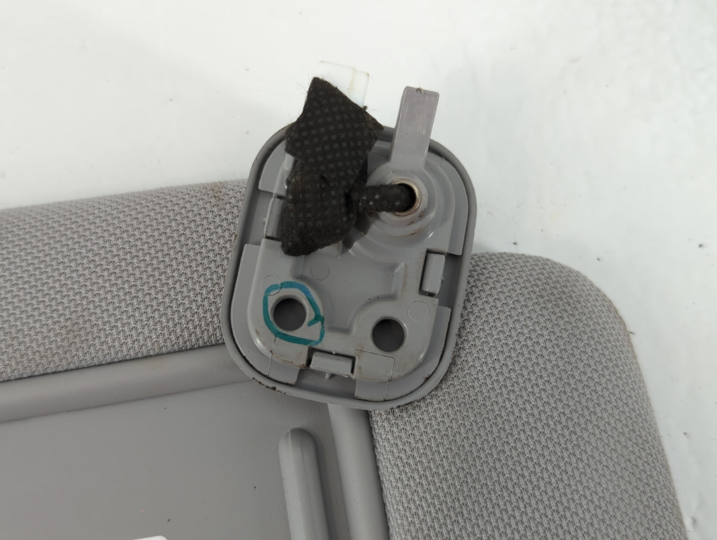 2016-2019 Hyundai Sonata Sun Visor Shade Replacement Passenger Right Mirror Fits Fits 2016 2017 2018 2019 OEM Used Auto Part