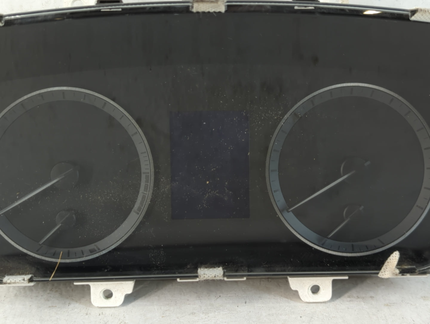 2016-2017 Hyundai Sonata Instrument Cluster Speedometer Gauges P/N:94001-C2201 Fits Fits 2016 2017 OEM Used Auto Parts - Oem