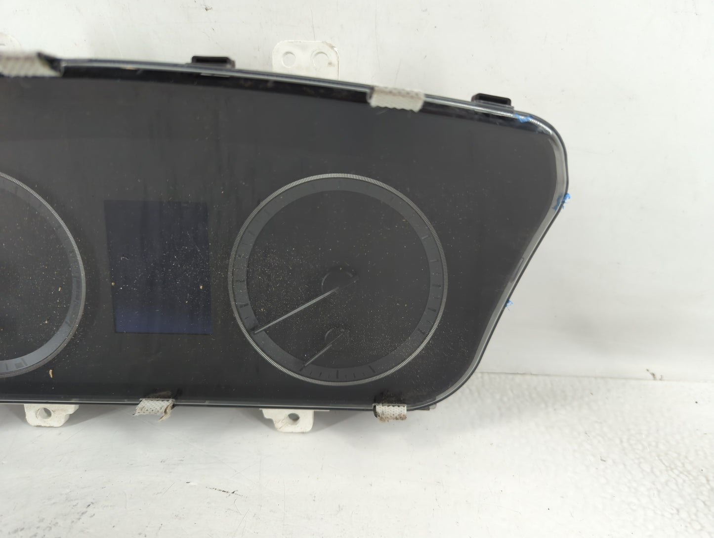 2016-2017 Hyundai Sonata Instrument Cluster Speedometer Gauges P/N:94001-C2201 Fits Fits 2016 2017 OEM Used Auto Parts - Oem