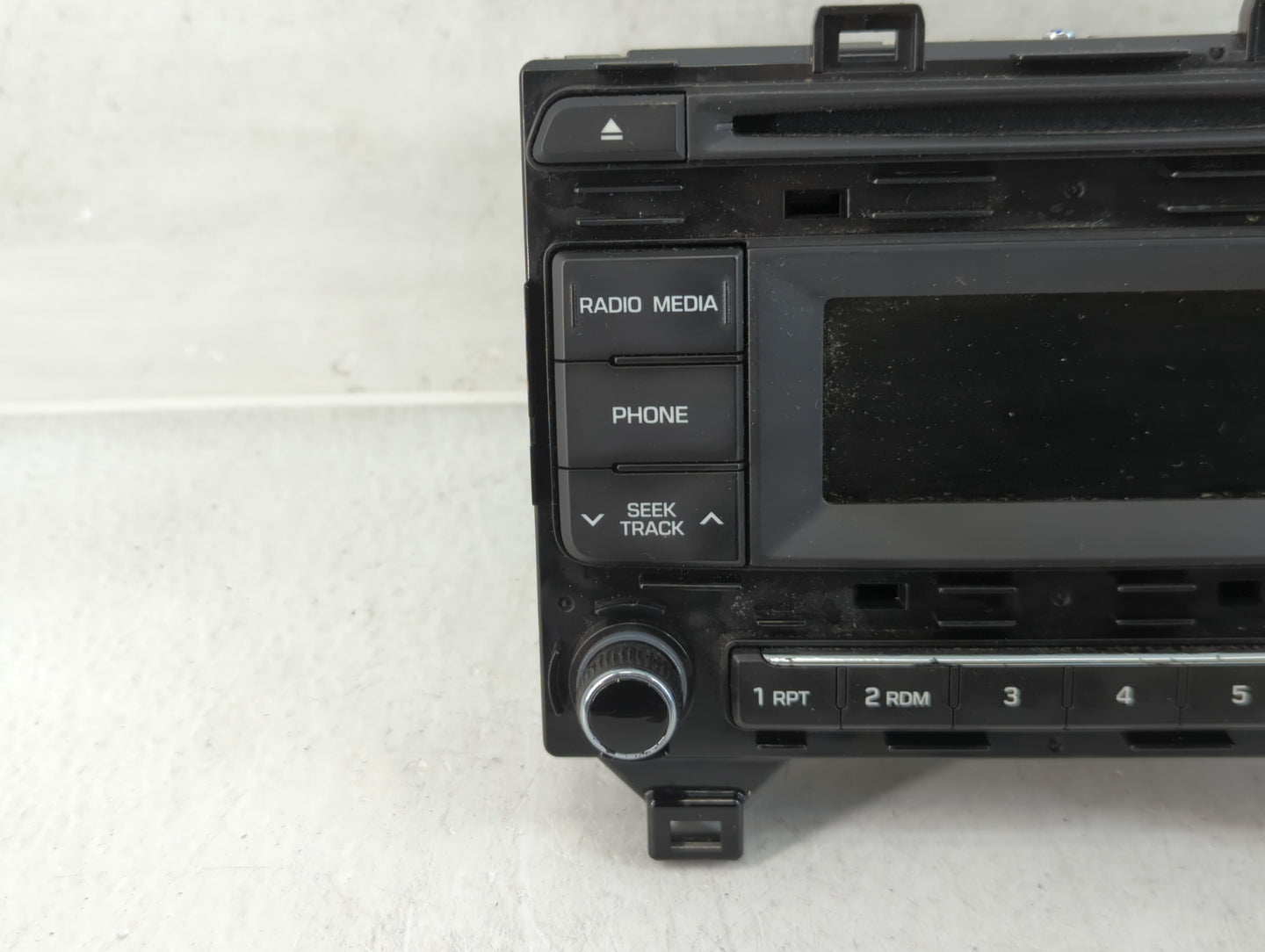 2016-2017 Hyundai Sonata Radio AM FM Cd Player Receiver Replacement P/N:96170-C20504X Fits Fits 2016 2017 OEM Used Auto Part
