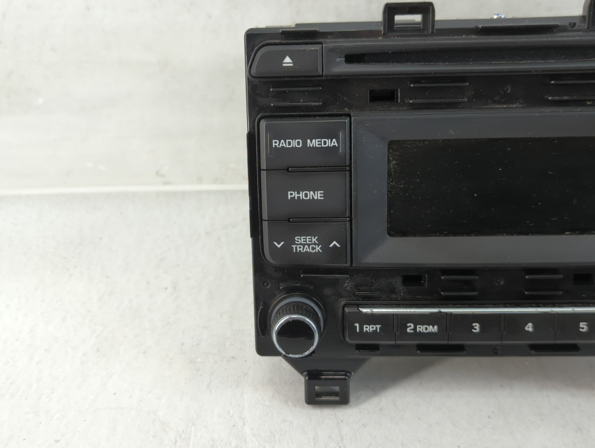 2016-2017 Hyundai Sonata Radio AM FM Cd Player Receiver Replacement P/N:96170-C20504X Fits 2016 2017 OEM Used Auto Parts - O