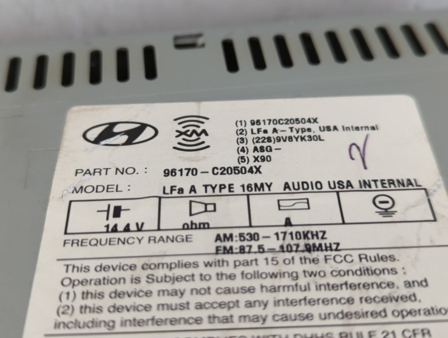2016-2017 Hyundai Sonata Radio AM FM Cd Player Receiver Replacement P/N:96170-C20504X Fits Fits 2016 2017 OEM Used Auto Part