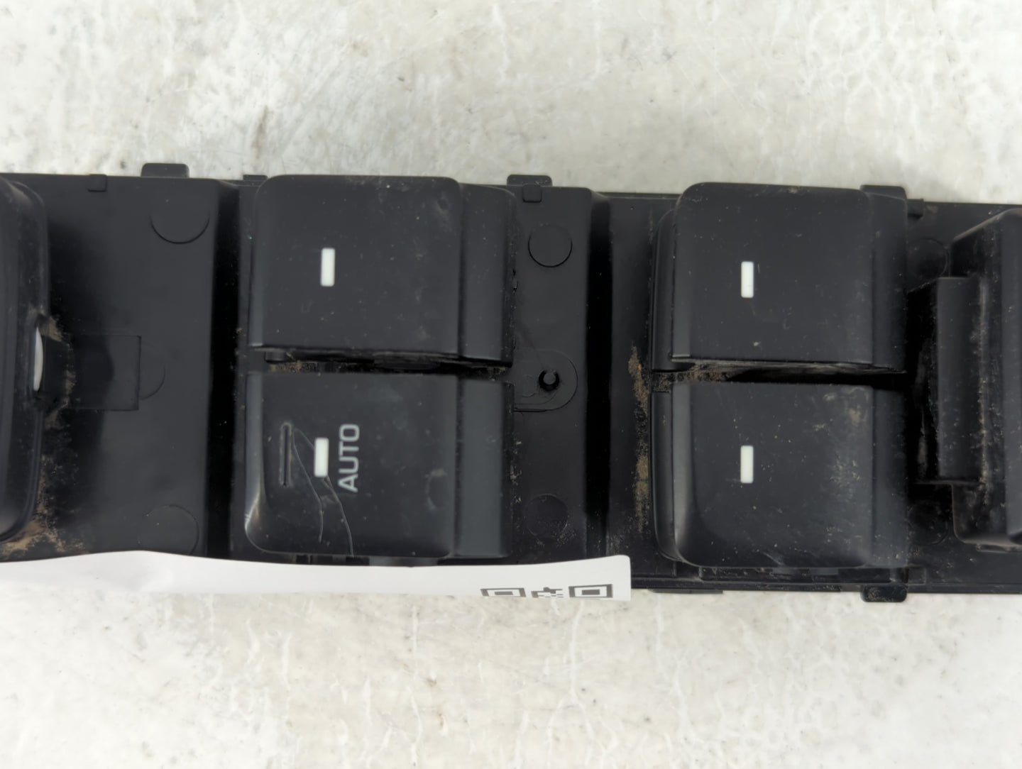 2015-2017 Hyundai Sonata Master Power Window Switch Replacement Driver Side Left P/N:93570-C1000 Fits Fits 2015 2016 2017 OE