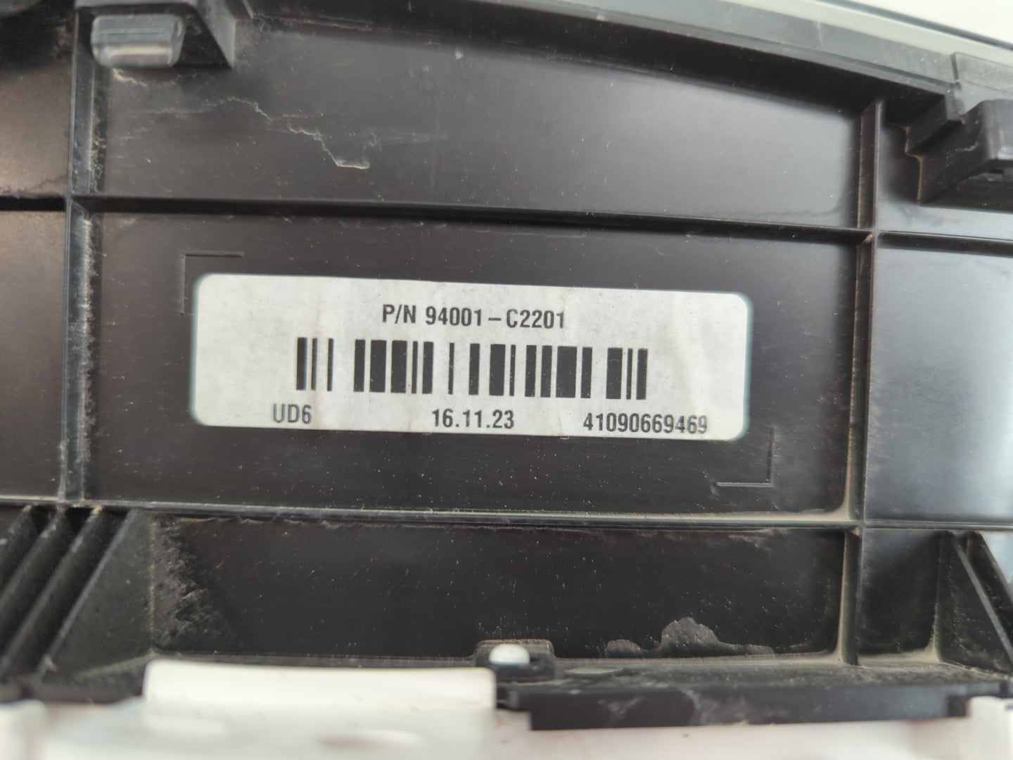 2016-2017 Hyundai Sonata Instrument Cluster Speedometer Gauges P/N:94001-C2201 Fits Fits 2016 2017 OEM Used Auto Parts - Oem