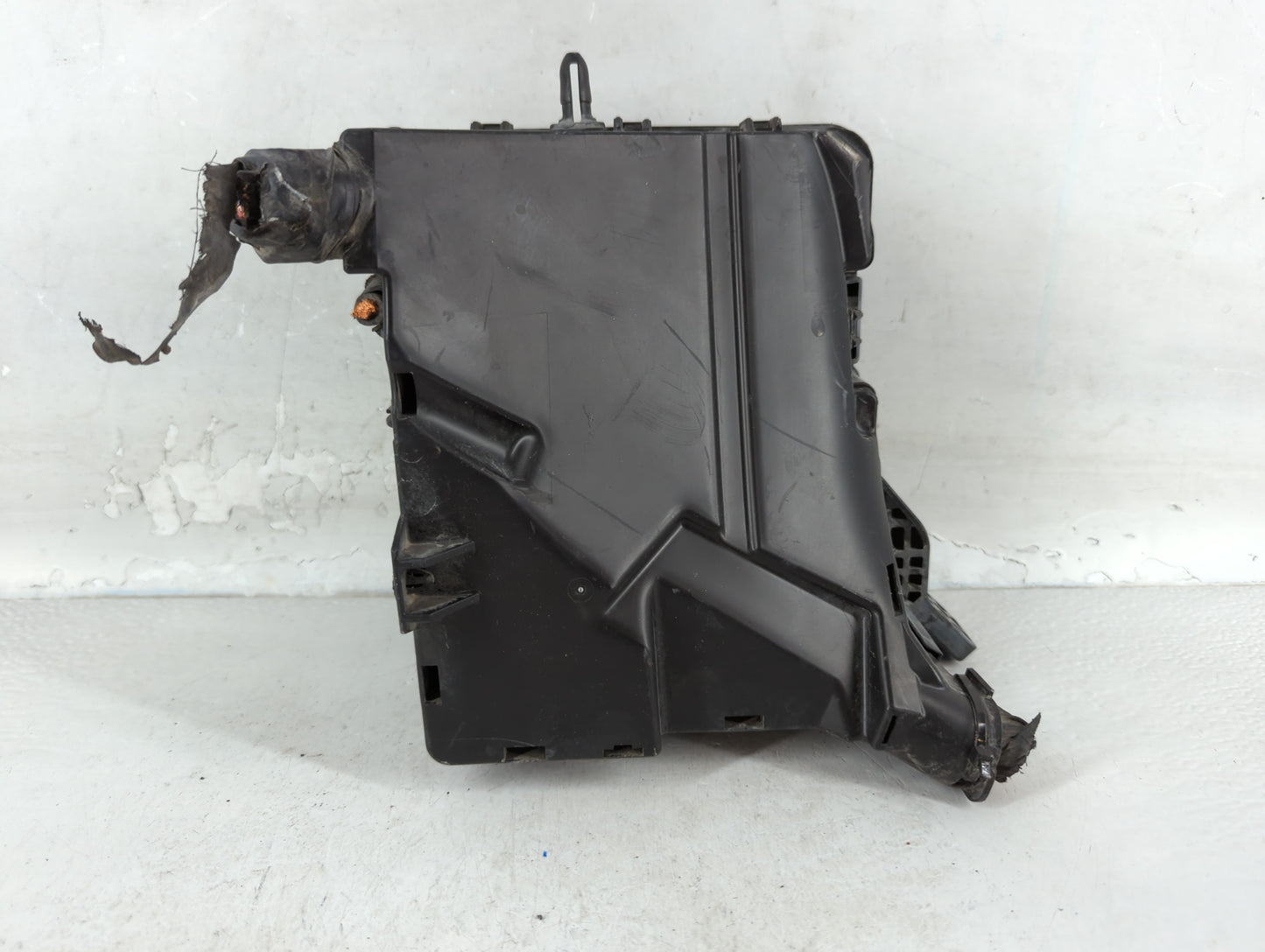 2016-2017 Hyundai Sonata Fusebox Fuse Box Panel Relay Module P/N:91950-C1820 Fits Fits 2016 2017 OEM Used Auto Parts - Oemus