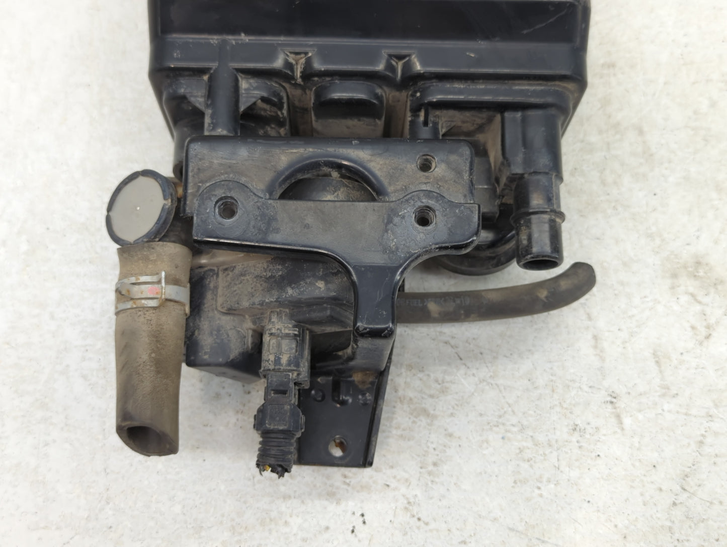 2017 Hyundai Sonata Fuel Vapor Charcoal Canister 852841 - Oemusedautoparts1.com
