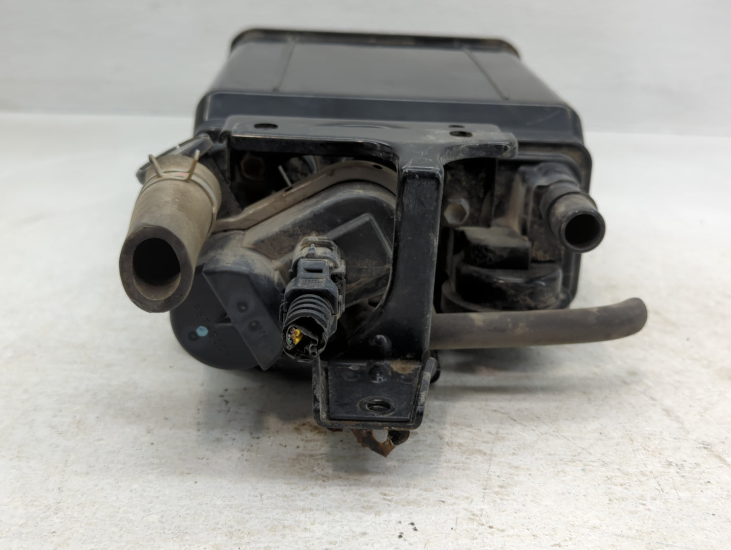 2017 Hyundai Sonata Fuel Vapor Charcoal Canister 852841 - Oemusedautoparts1.com