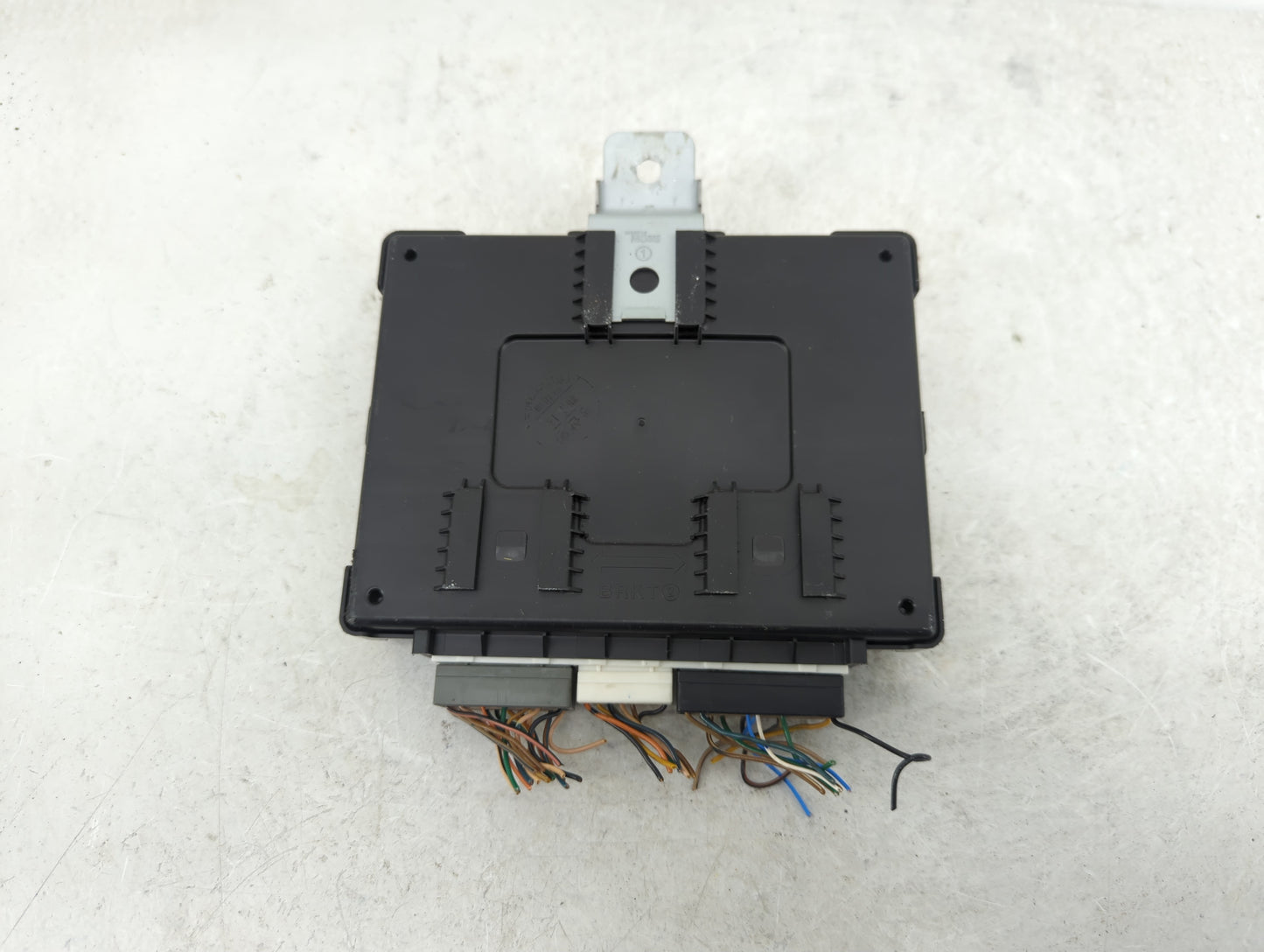 2015-2017 Hyundai Sonata Body Control Module Bcm Inner Cabin Fuse Box - Oemusedautoparts1.com
