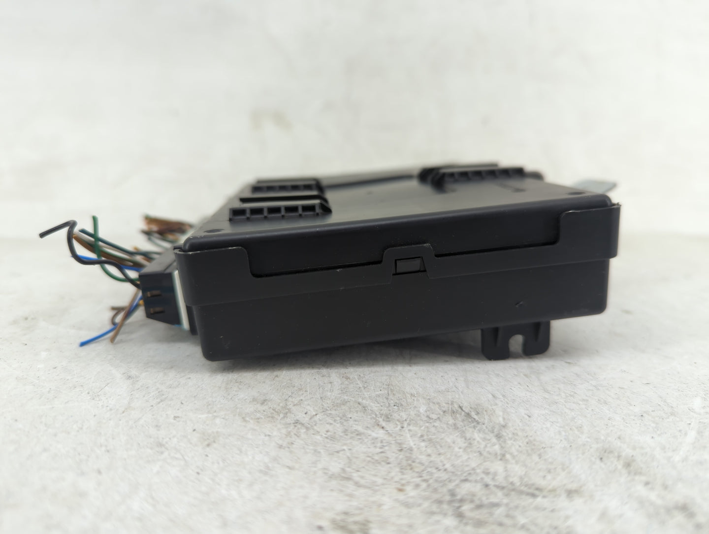 2015-2017 Hyundai Sonata Body Control Module Bcm Inner Cabin Fuse Box - Oemusedautoparts1.com