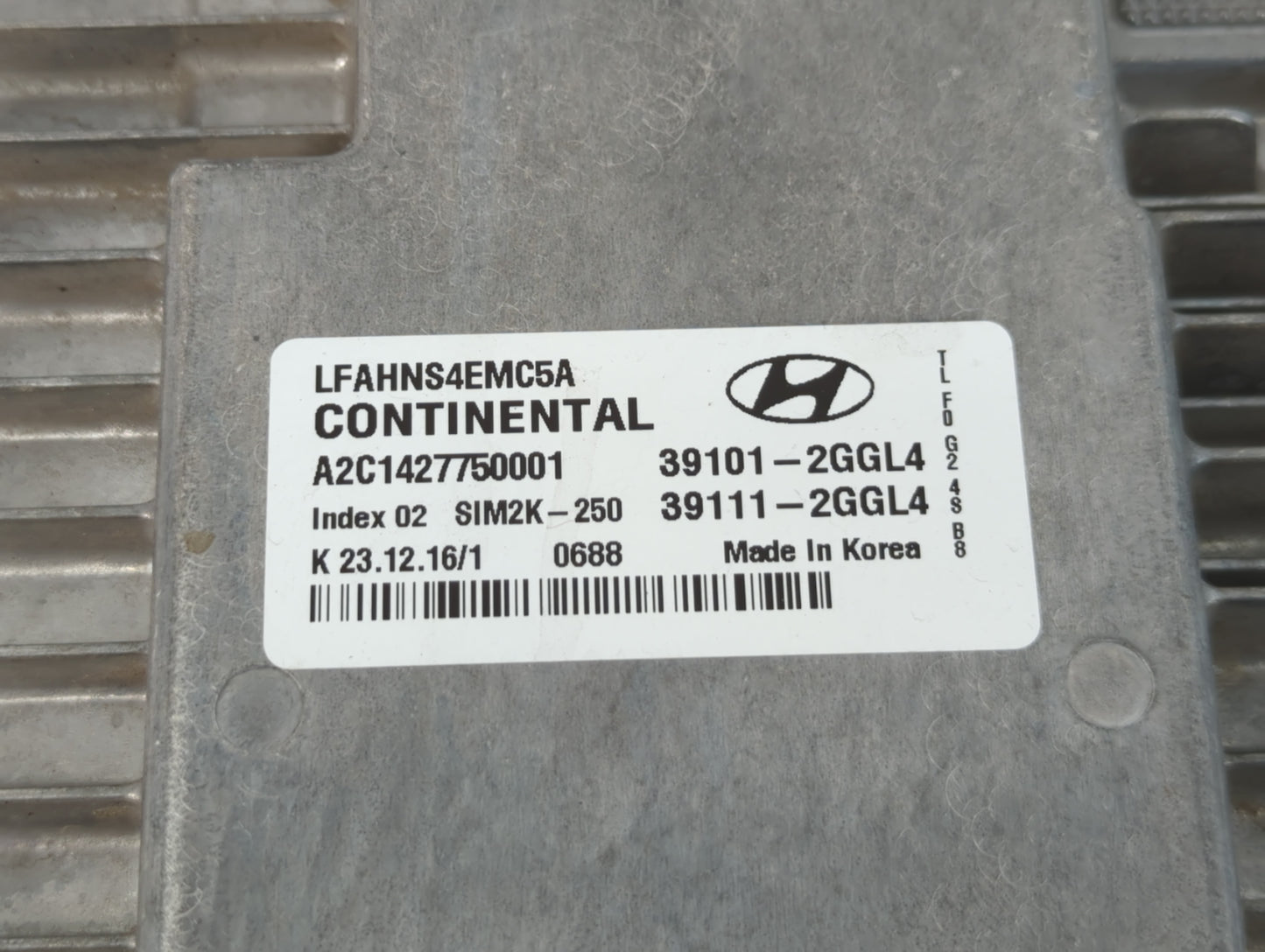 2015-2017 Hyundai Sonata PCM Engine Control Computer ECU ECM PCU OEM P/N:39101-2GGL4 Fits Fits 2015 2016 2017 OEM Used Auto 