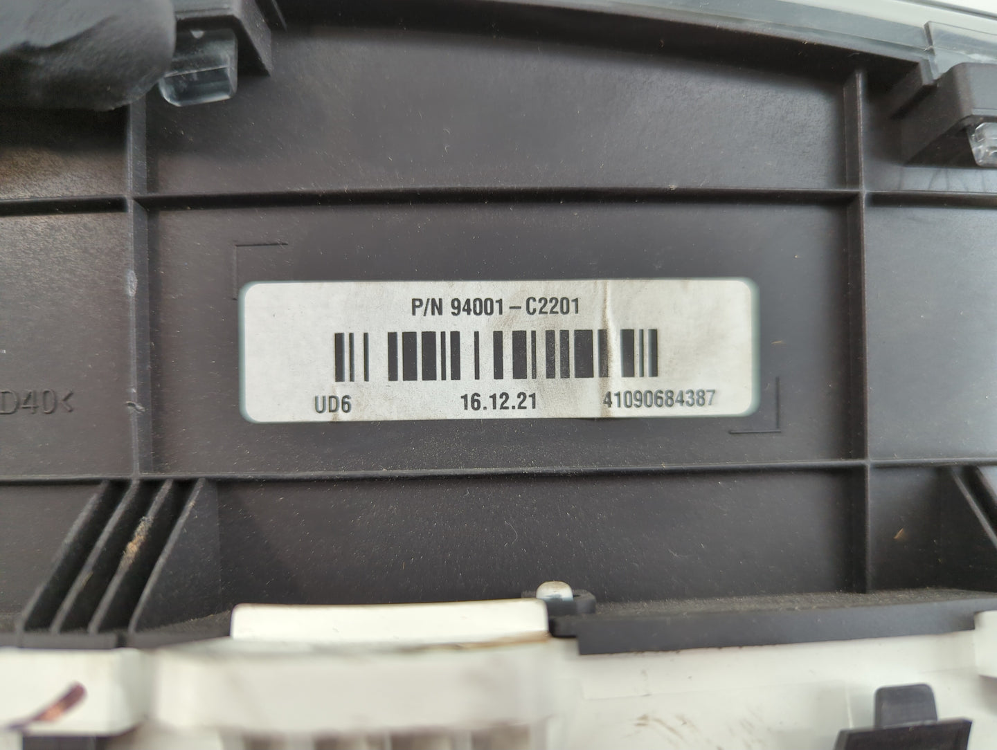 2016-2017 Hyundai Sonata Instrument Cluster Speedometer Gauges P/N:94001-C2201 Fits Fits 2016 2017 OEM Used Auto Parts - Oem