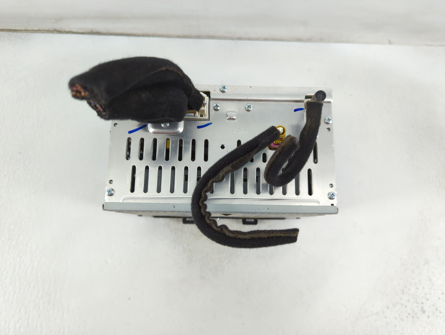 2016-2017 Hyundai Sonata Radio AM FM Cd Player Receiver Replacement P/N:96170-C20504X Fits Fits 2016 2017 OEM Used Auto Part