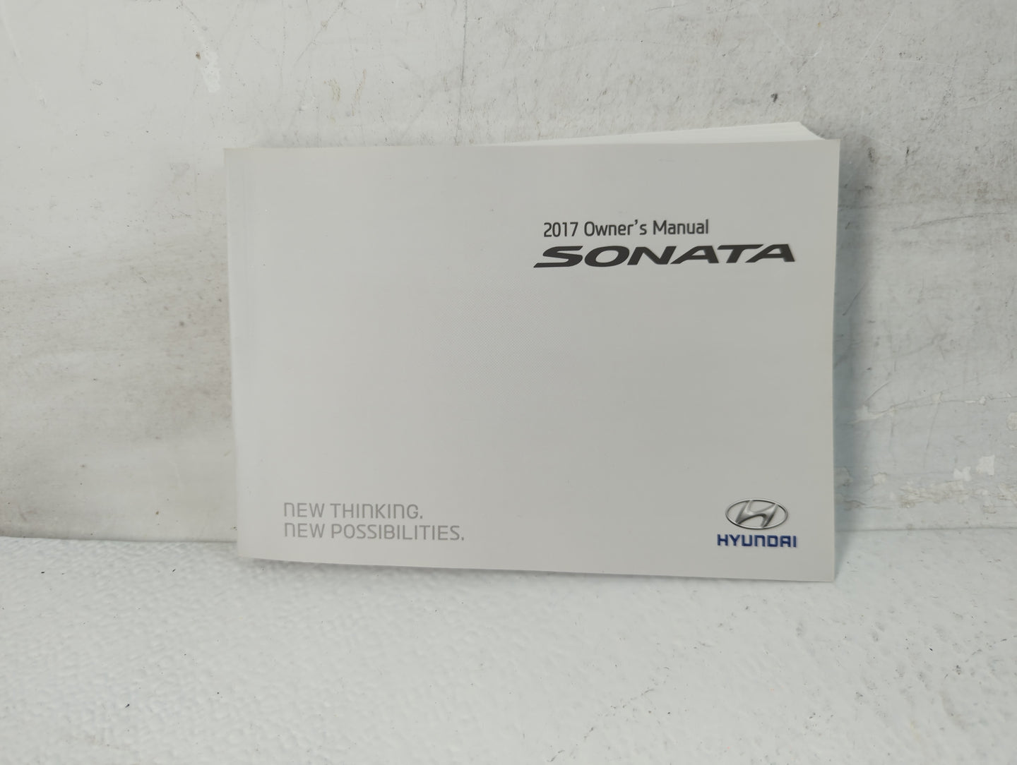 2017 Hyundai Sonata Owners Manual Book Guide P/N:HC10-EU60E OEM Used Auto Parts - Oemusedautoparts1.com