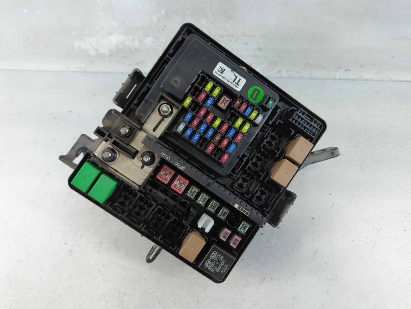 2016-2018 Hyundai Tucson Fusebox Fuse Box Panel Relay Module P/N:91941-D3022 Fits Fits 2016 2017 2018 OEM Used Auto Parts - 
