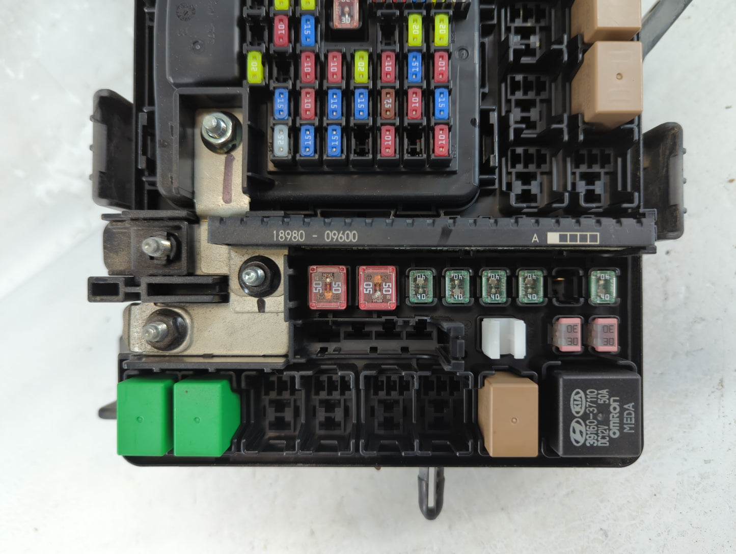 2016-2018 Hyundai Tucson Fusebox Fuse Box Panel Relay Module P/N:91941-D3022 Fits Fits 2016 2017 2018 OEM Used Auto Parts - 