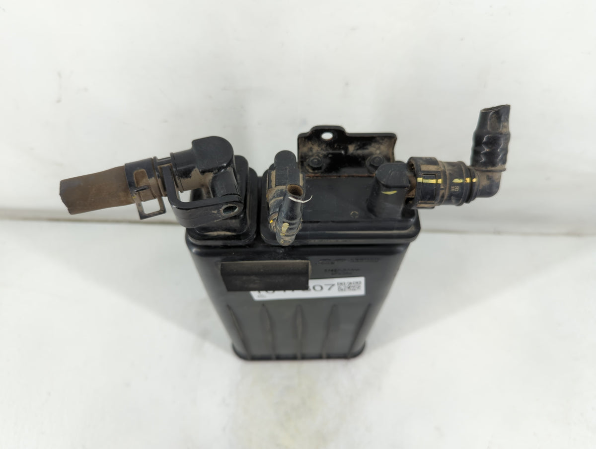 2017 Hyundai Tucson Fuel Vapor Charcoal Canister 1047307 - Oemusedautoparts1.com