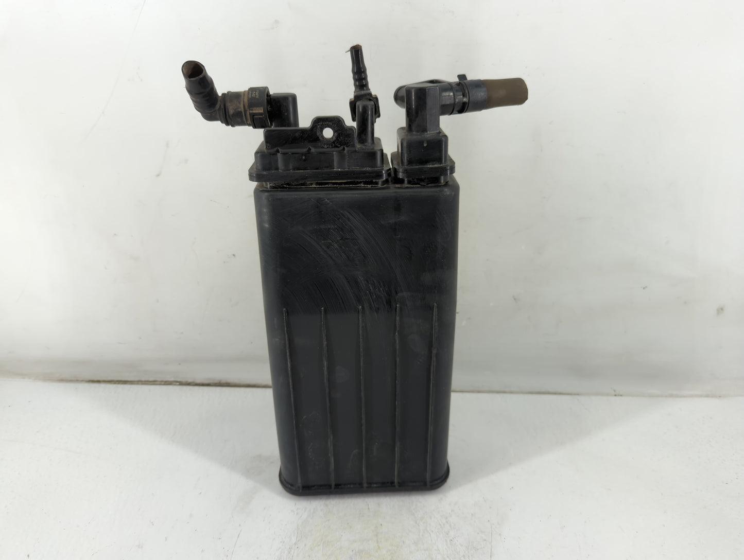 2017 Hyundai Tucson Fuel Vapor Charcoal Canister 1047307 - Oemusedautoparts1.com