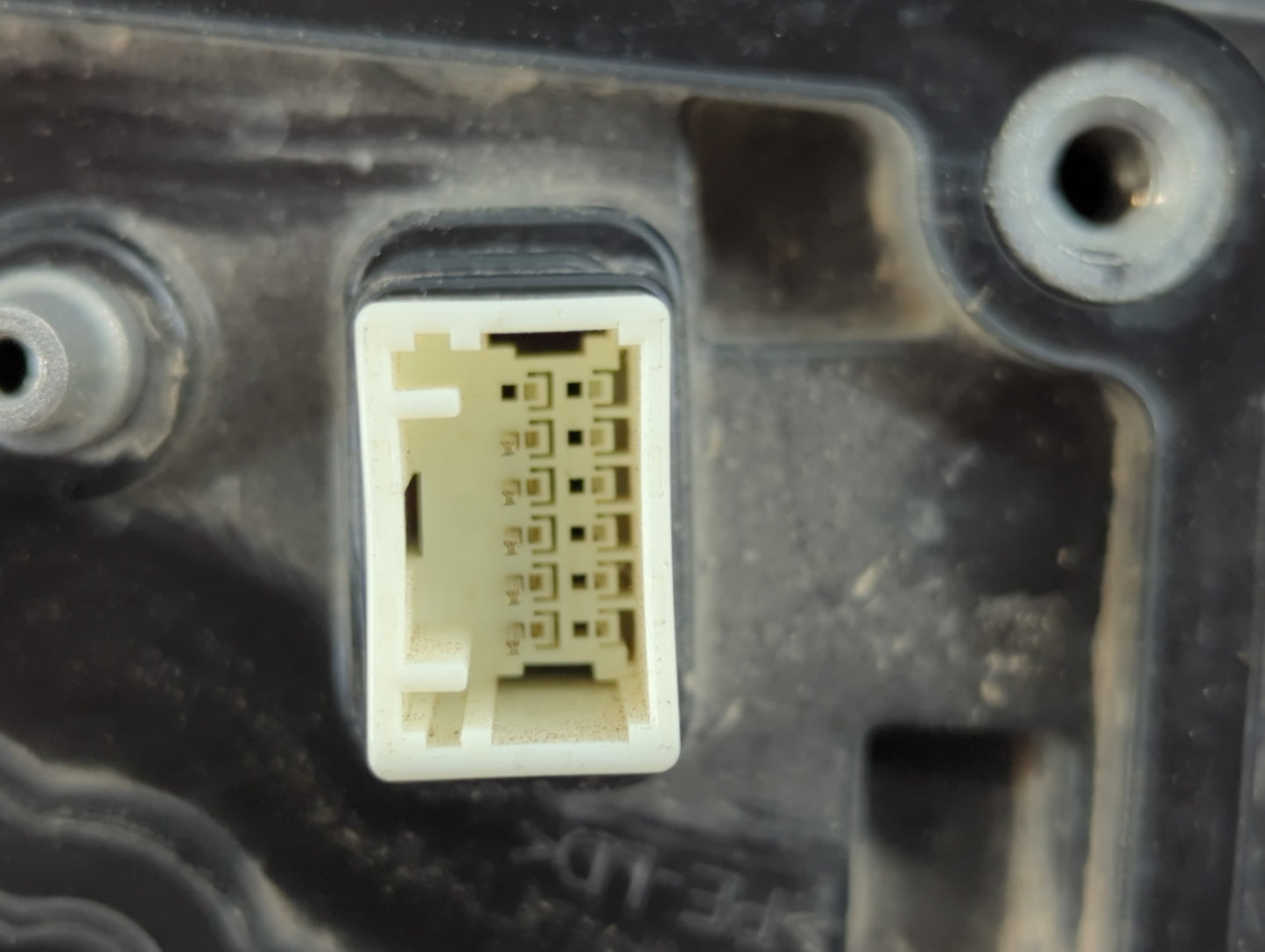 2017 Hyundai Tucson Passenger Side View Mirror - Right Door Mirror OEM Used - Oemusedautoparts1.com