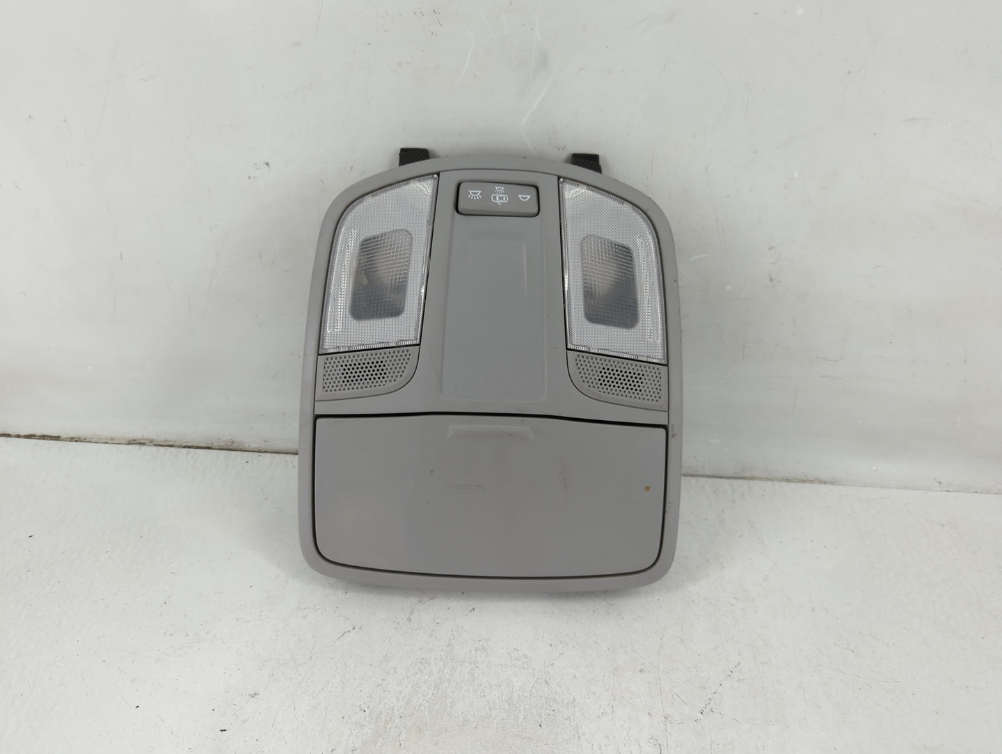 2017 Hyundai Tucson Overhead Roof Console - Oemusedautoparts1.com