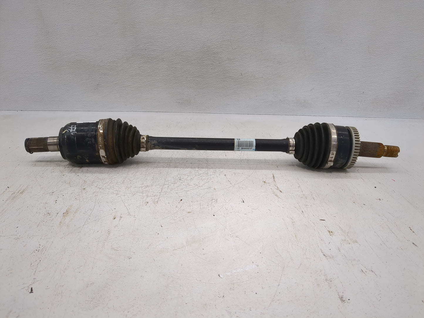 2016-2021 Hyundai Tucson Axle Shaft Front Driver Cv C/v - Oemusedautoparts1.com