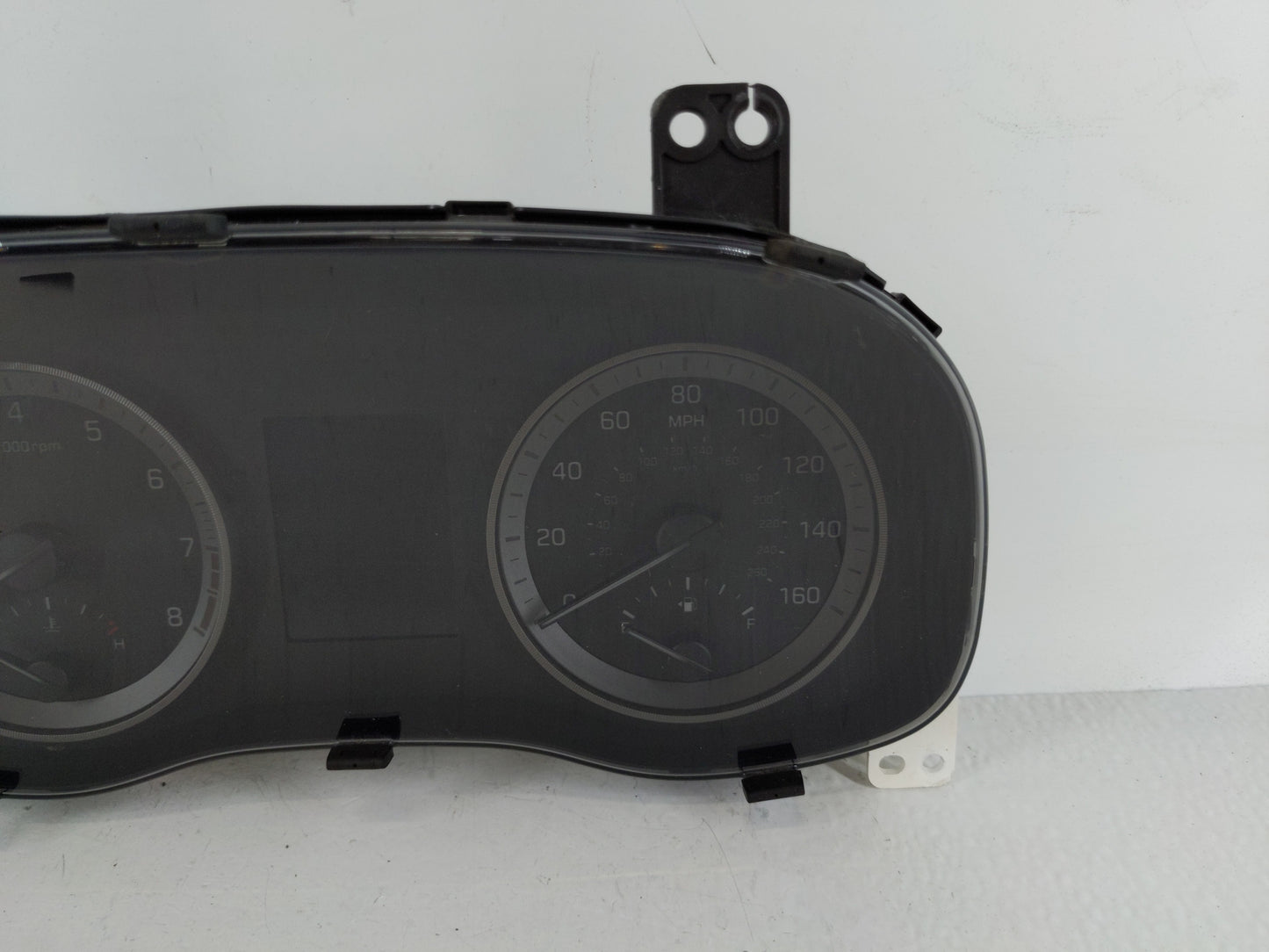 2016-2017 Hyundai Tucson Instrument Cluster Speedometer Gauges P/N:94001-D3172 Fits Fits 2016 2017 OEM Used Auto Parts - Oem