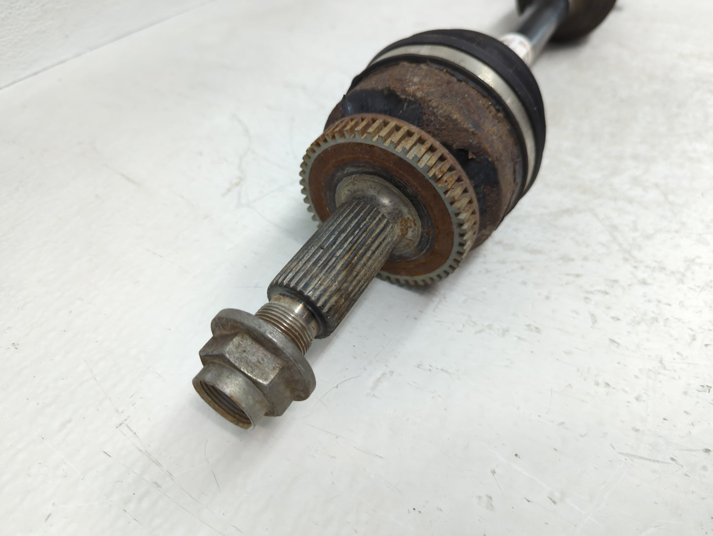 2016-2018 Hyundai Tucson Axle Shaft Front Passenger Cv C/v 1124296 - Oemusedautoparts1.com