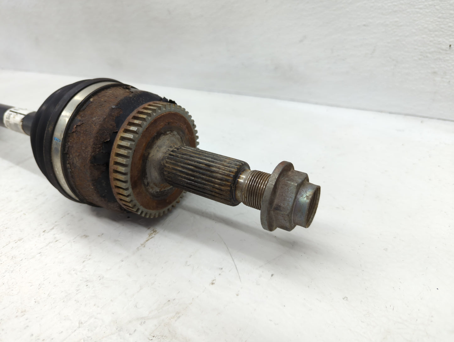 2016-2018 Hyundai Tucson Axle Shaft Front Driver Cv C/v - Oemusedautoparts1.com