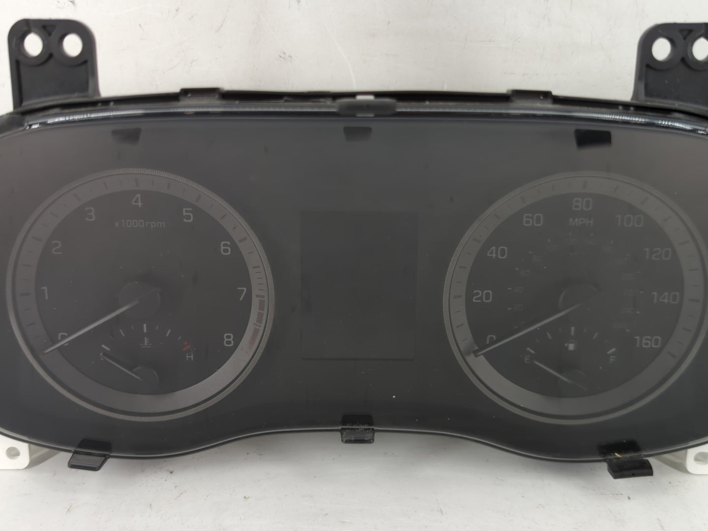 2016-2017 Hyundai Tucson Instrument Cluster Speedometer Gauges P/N:94001-D3172 Miles: Fits Fits 2016 2017 OEM Used Auto Part