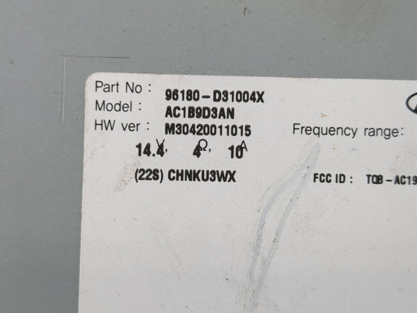 2016-2018 Hyundai Tucson Radio AM FM Cd Player Receiver Replacement P/N:96180-D31004X Fits Fits 2016 2017 2018 OEM Used Auto