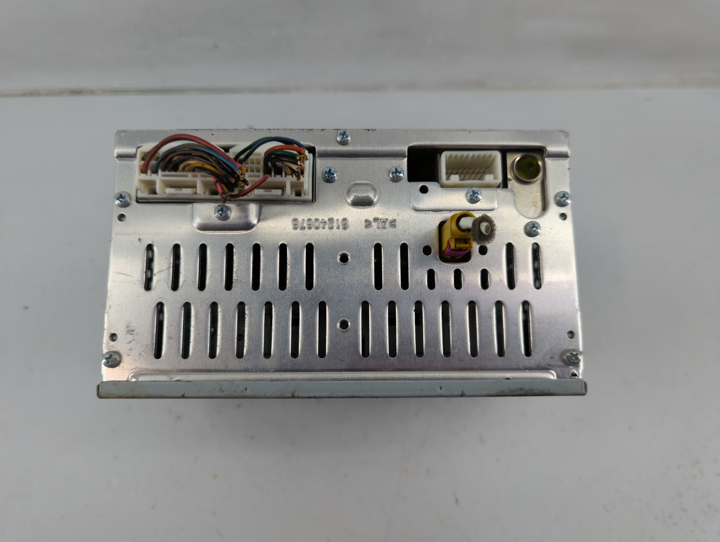 2016-2017 Hyundai Tucson Radio AM FM Cd Player Receiver Replacement P/N:96180-D31004X Fits Fits 2016 2017 OEM Used Auto Part