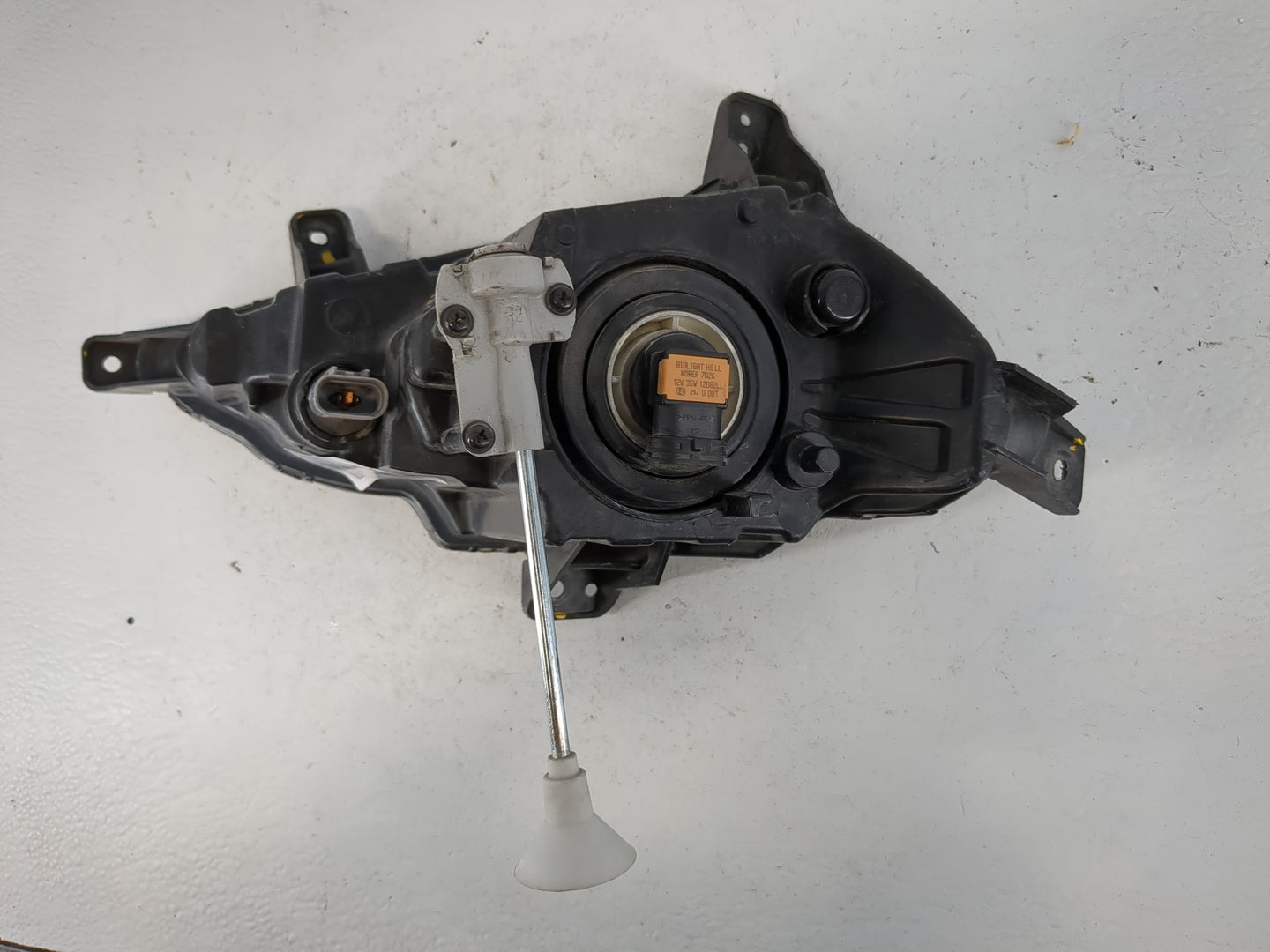 2016-2018 Hyundai Tucson Driver Left Oem Front Light Lamp - Oemusedautoparts1.com