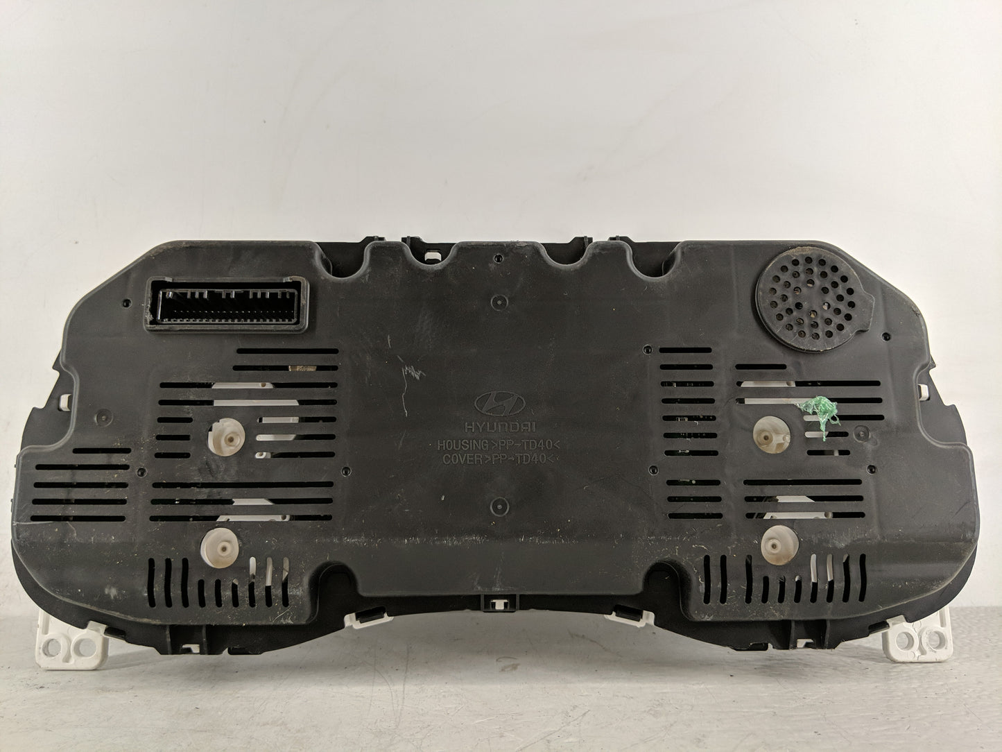 2016-2017 Hyundai Tucson Instrument Cluster Speedometer Gauges P/N:94001-D3181 Fits Fits 2016 2017 OEM Used Auto Parts - Oem